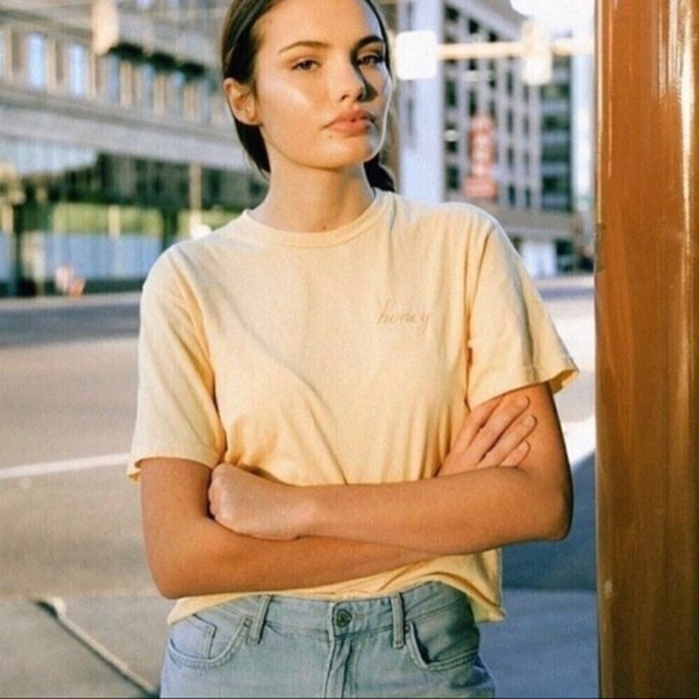 J. Galt Crop Top Honey Yellow Short Sleeve Cotton Casual Y2K Womens One Size